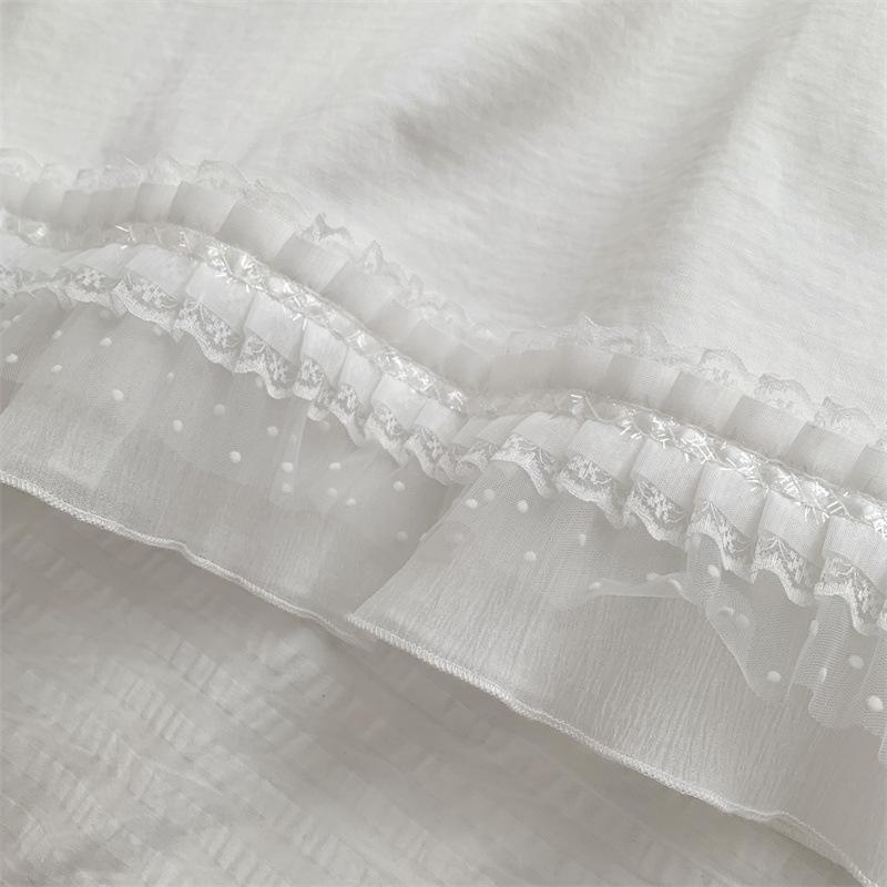 Mid-Length Cotton T-Shirt with Lace Trim – Casual, Loose Fit, Round Neck, Short Sleeve