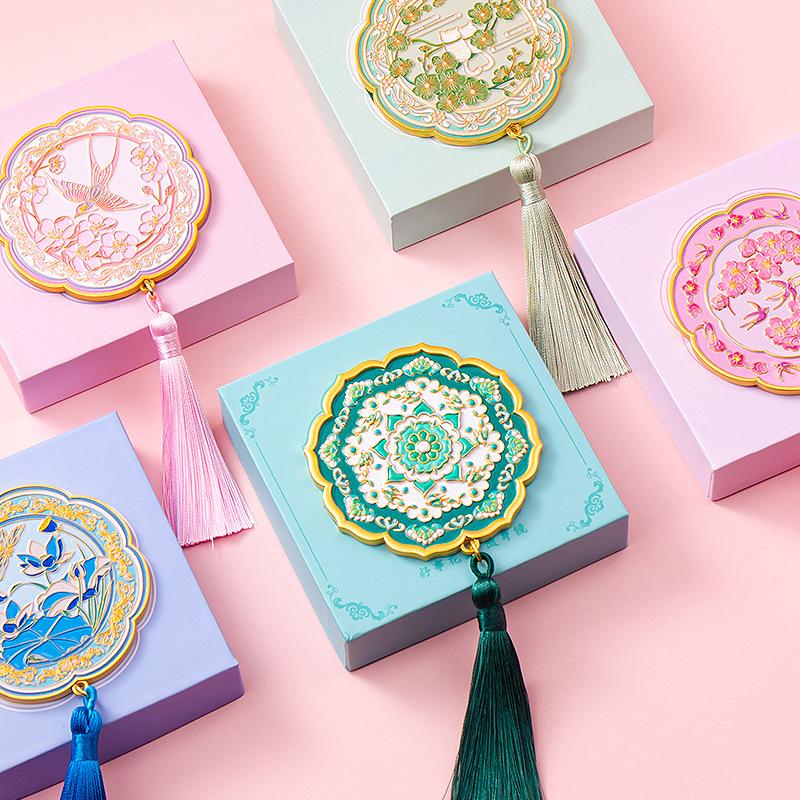 Luxury Chinese Style Compact Mirror Gift Box – Portable Handheld Makeup Mirror for Touch-Ups, Perfect Bestie Gift