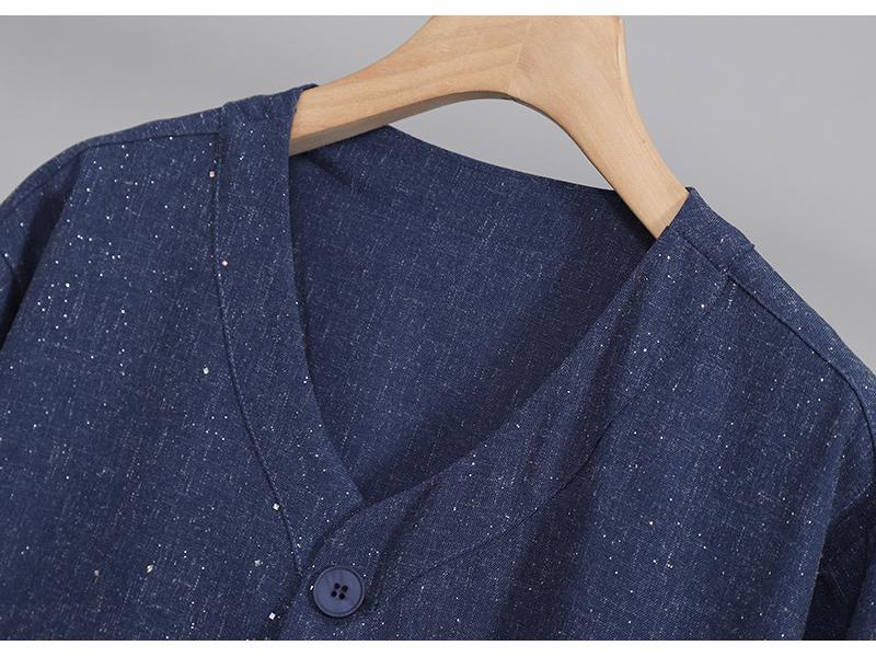 2025 Women's Trendy Casual Summer Two-Piece Set: Short-Sleeved Top & Slimming Shorts