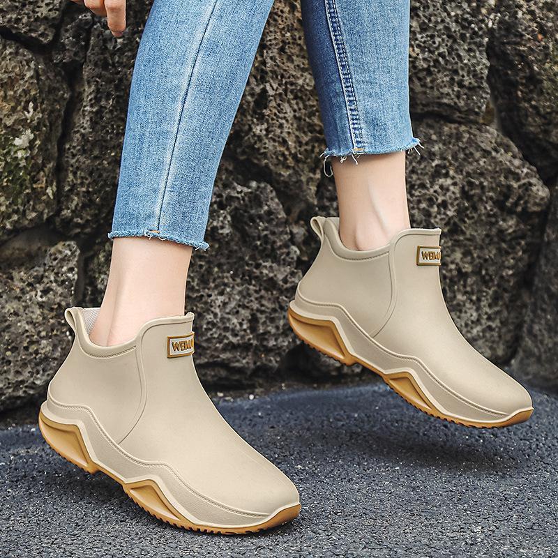 Men's & Women's Trendy Waterproof Rain Boots - Short, Lightweight, Outdoor, Off-Road & Kitchen Use