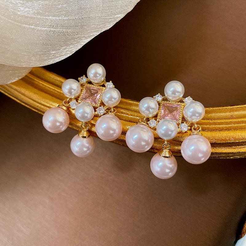 Korean Luxury Mermaid Pearl Earrings: Elegant, High-End, and Versatile Statement Ear Buckles