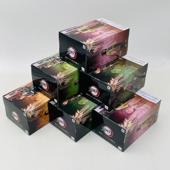 [USED] 6 Demon Slayer figures
