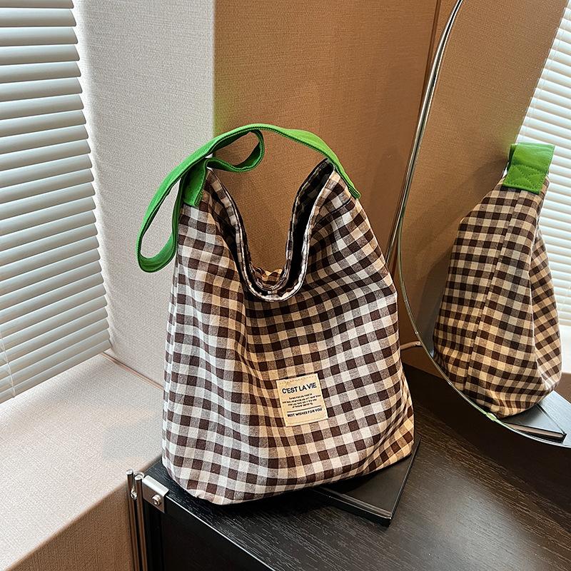 Women Contrast Color Lattice Magnetic Buckle Bucket Bag Leisure Canvas Cloth Shoulder Bags Tote Handbag