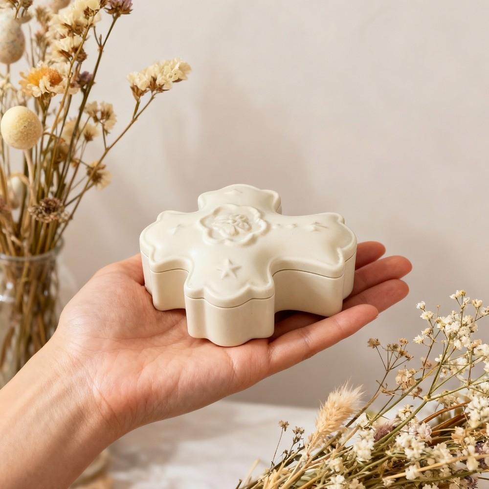 Easter Theme Cross-shaped Storage Box Mold Non-stick Flexible Silicone Candlestick Mold Decorative DIY Plaster Mold