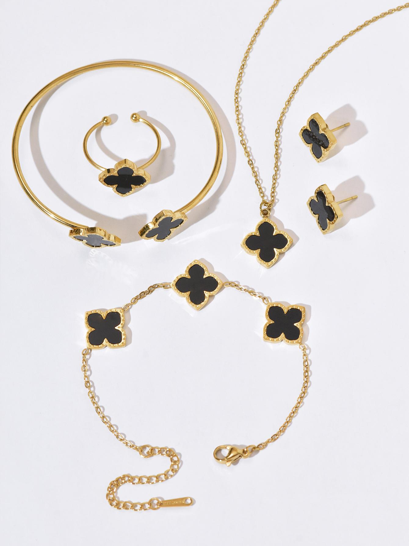 

1 комплект из нержавеющей стали, комплект украшений в виде клевера, ожерелье, браслет, кольцо, серьги, простой модный комплект