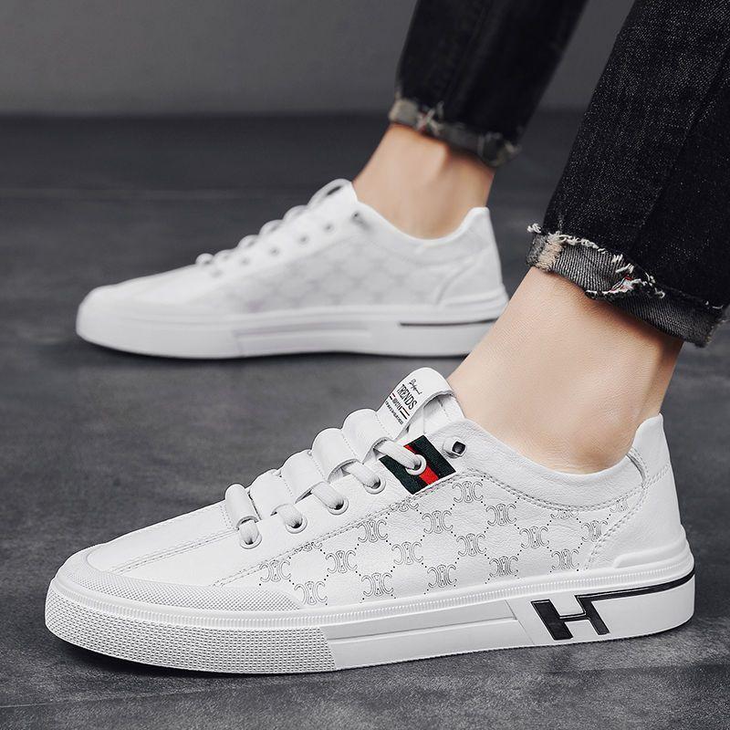 Men's Shoes for Autumn New White Shoes Men's Trendy Lightweight Soft Sole Casual Shoes Trendy and Flat Men's Board Shoes