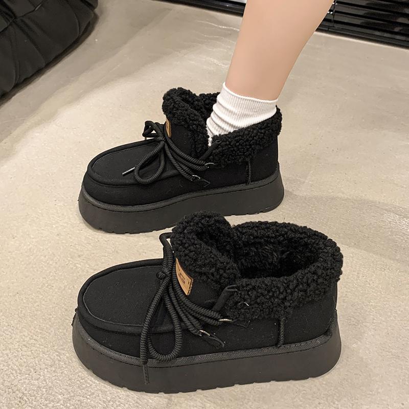 Модные женские ботильоны для отдыха на природе 2024 года — фото 3