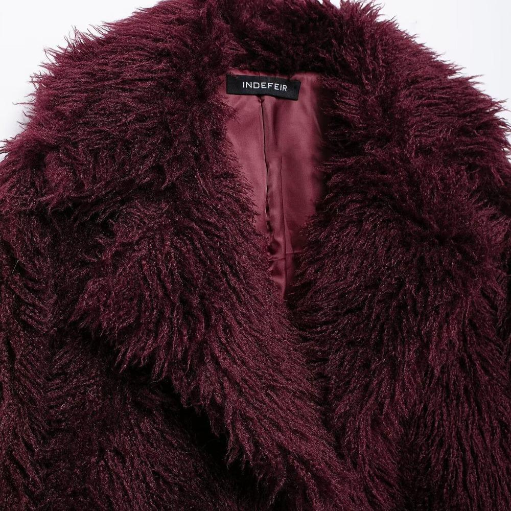 Women's Turn Down Collar Long Sleeve Faux Fur Coat Regular Fit European Fuzzy Outerwear