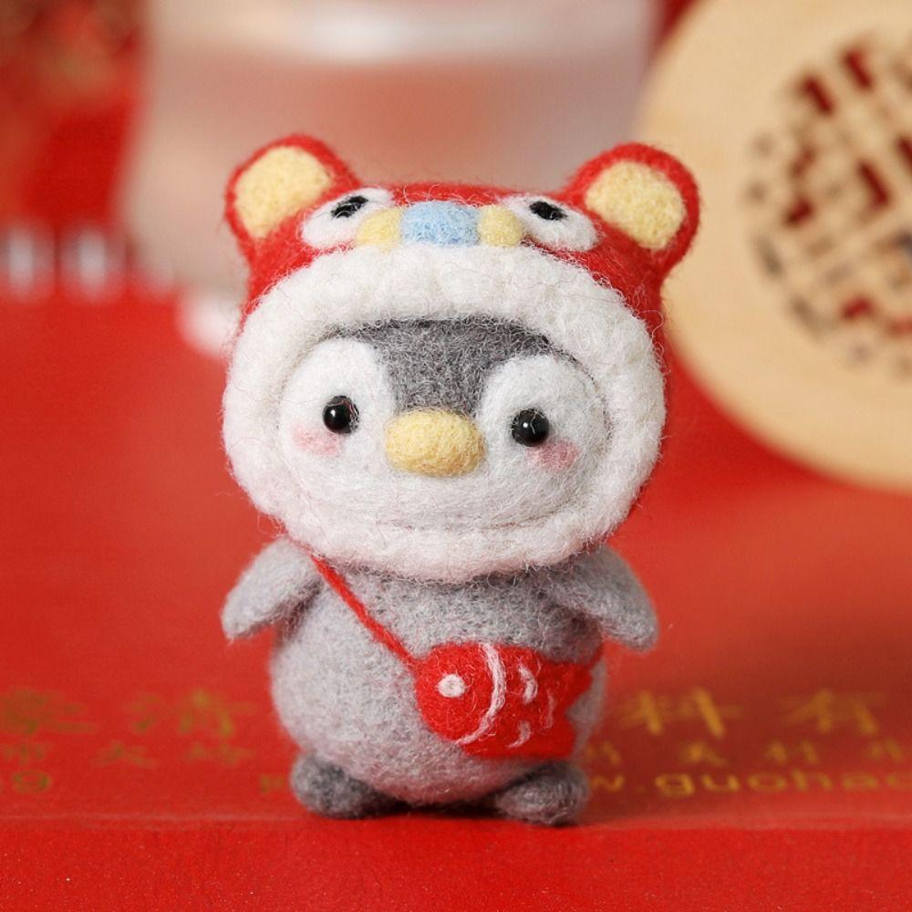 Felt Toy Penguin Wool Needle Felt Kit Unfinished Felt Kit Beginner Material Kit Penguin Cartoon Toy