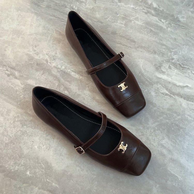 French Retro Mary Jane Shoes Shallow Mouth with Square Head Shoes Autumn 2025 New Soft Leather Flat-soled Single Shoes Women