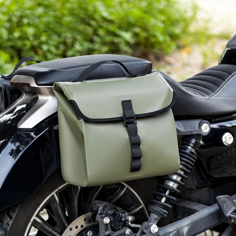 Spacious 5-10L Cycling Storage Panniers Bag Waterproof 500D PVC Materials Saddlebag for Outdoor Biking and Commuting