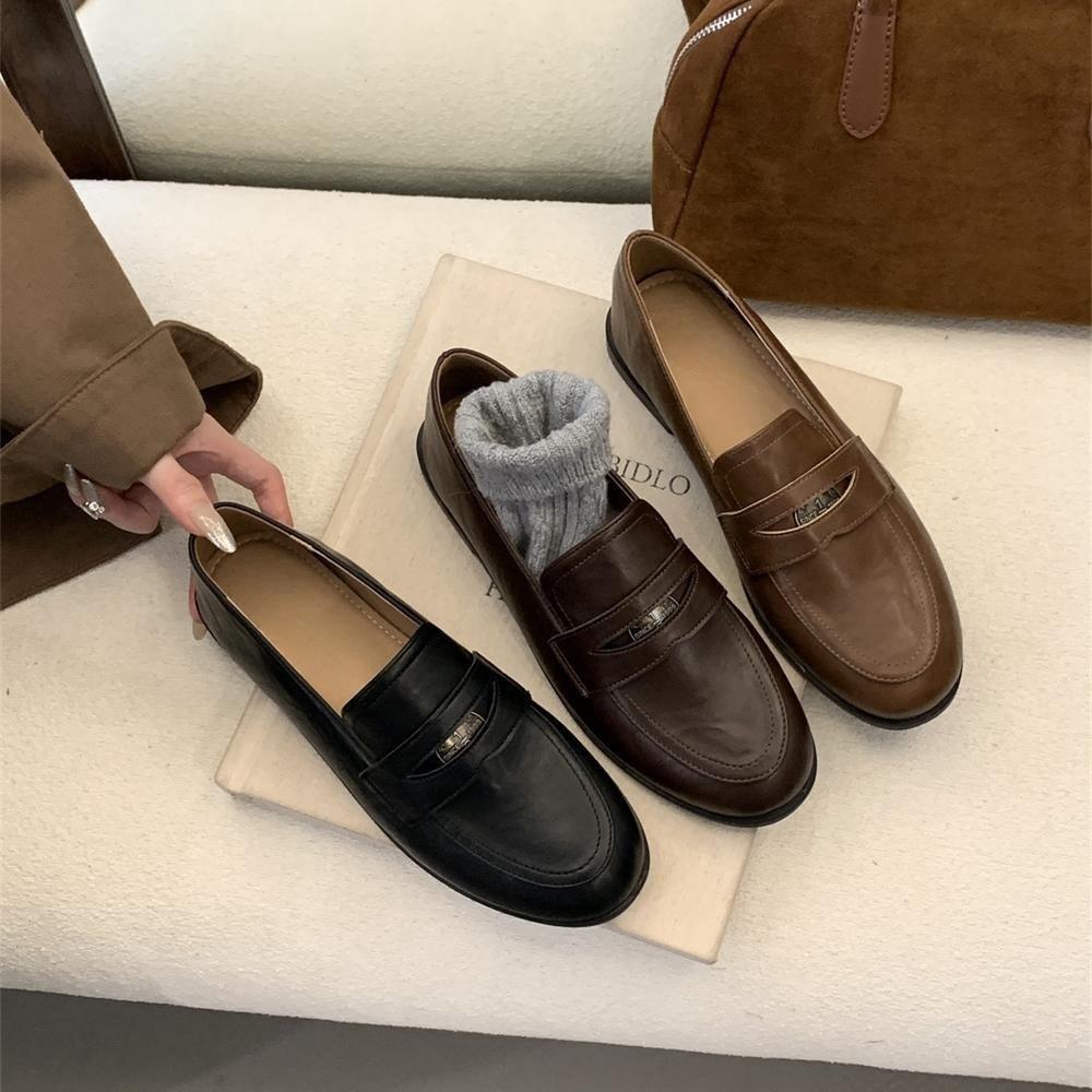 Brown retro loafers women's autumn and winter beanie shoes one-pedal black single shoes women's shoes British small leather shoes