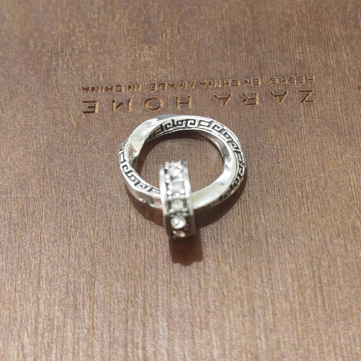 Mobius Double Ring Rhinestone Men s Clavicle Chain - Trendy, Unique, Hip Hop Style Pendant