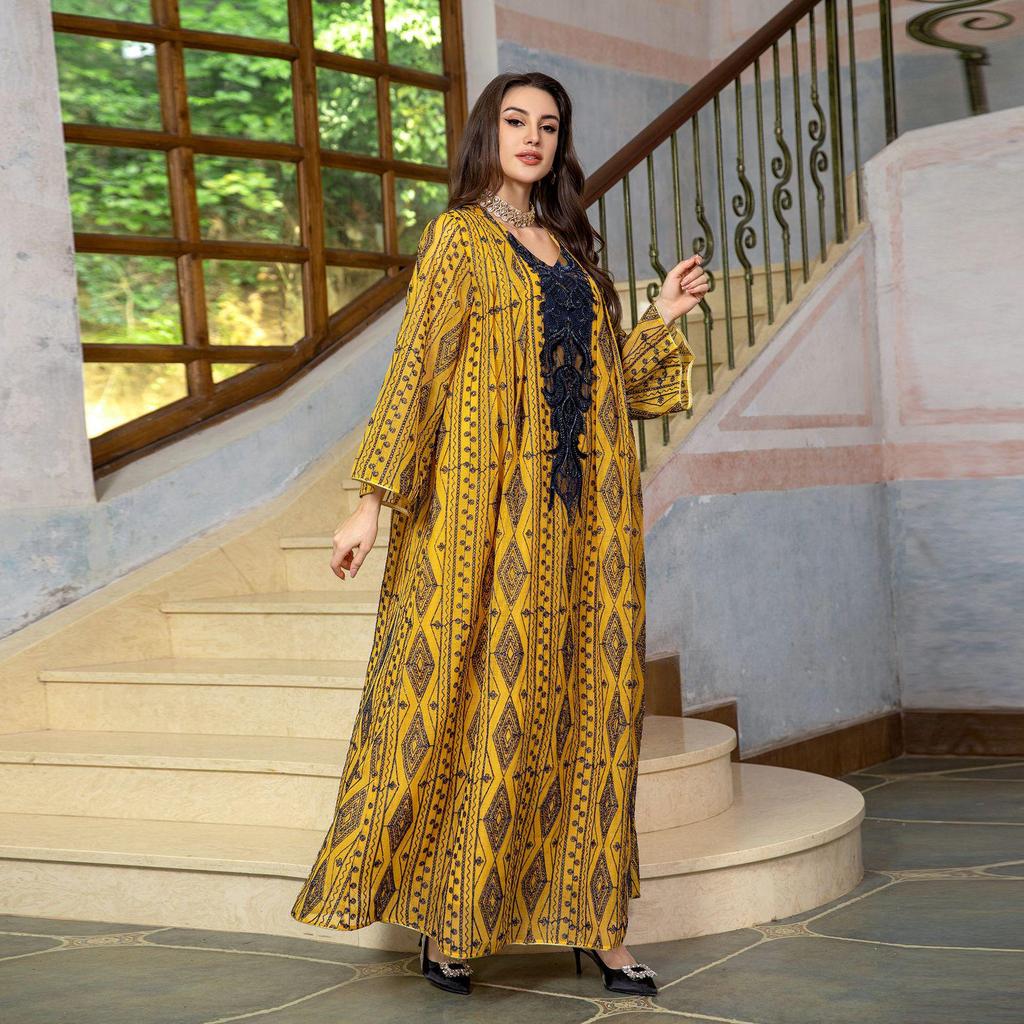 AB293 2023 Plus Size Sequin Embroidered Floral Evening Gown for Muslim Women
