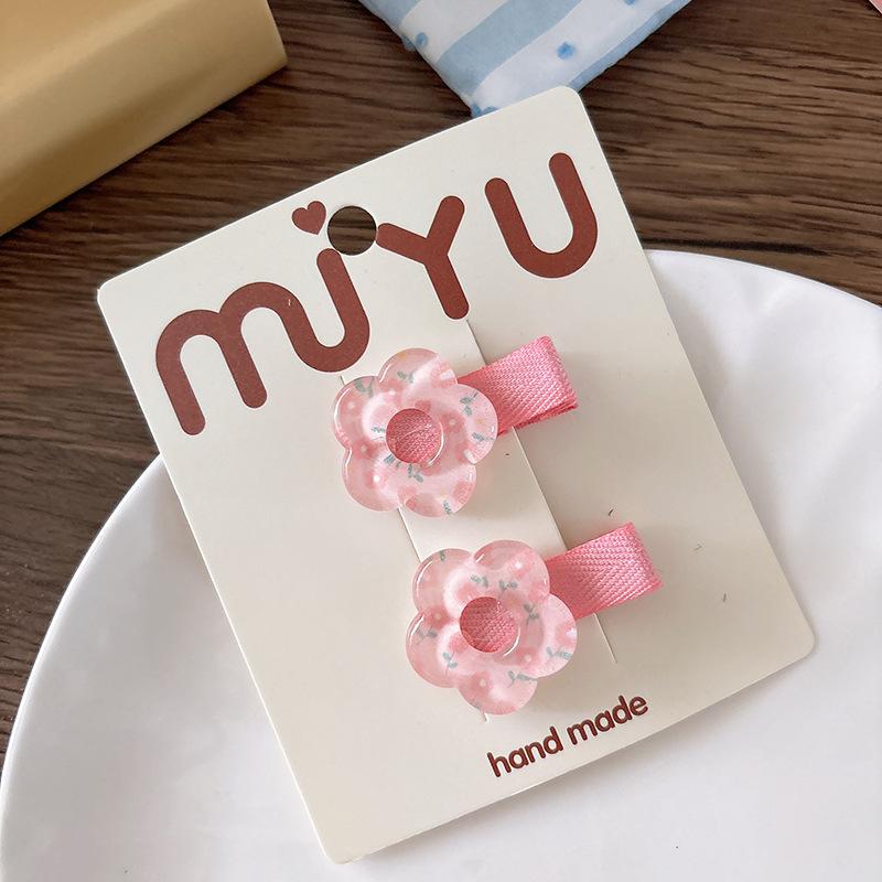 

2pcs Cartoon Strawberry Snap Clips Fresh Kids Hair ClipsPink Clear Cute Small Non-Slip Barrettes for Toddler Girls Baby