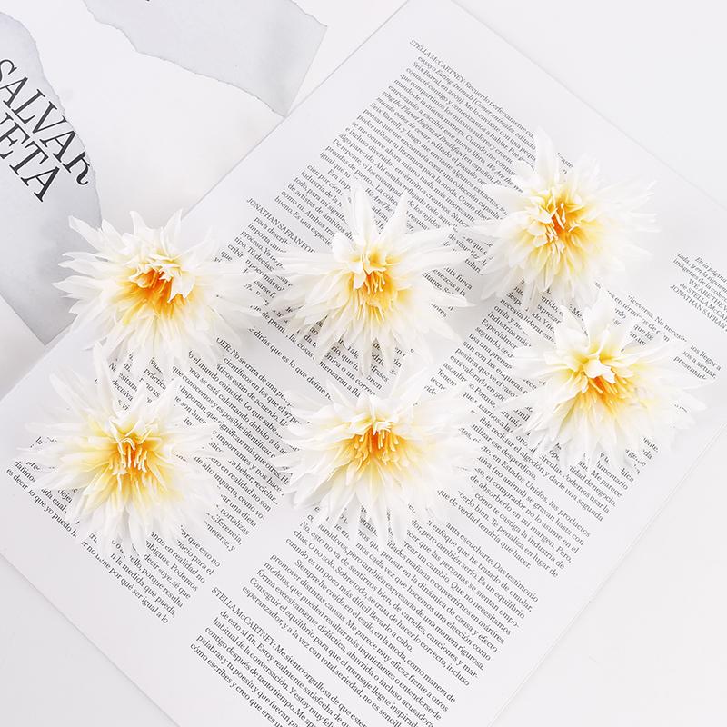 Chrysanthemum Silk Flowers for DIY Wreaths, Corsages, Hanfu Headwear, and Hair Accessories.