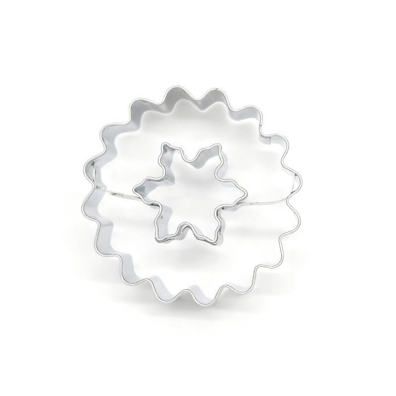 Stainless Steel Christmas Cookie Cutter Gingerbread Man Snowflake Star Shape Biscuit Mold Diy Cake Pastry Baking Making Tools
