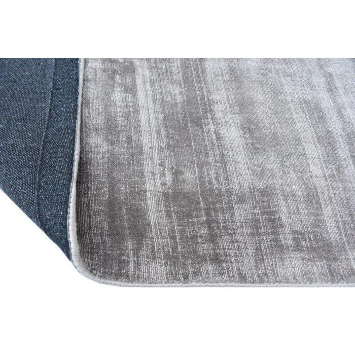 Hand-woven Viscose Rug 90 X 150 Cm - Gray