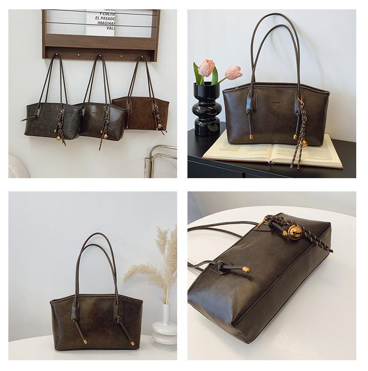 Large Capacity Retro Tote Bag - Women's 2025 Spring/Autumn Fashion Commuter Handbag