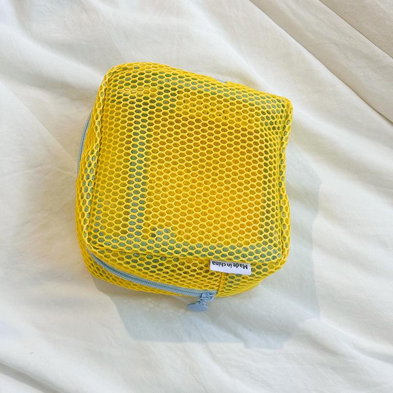 

Dopamine Mesh Mini Makeup Bag & Card Holder - Portable Coin Purse for Women