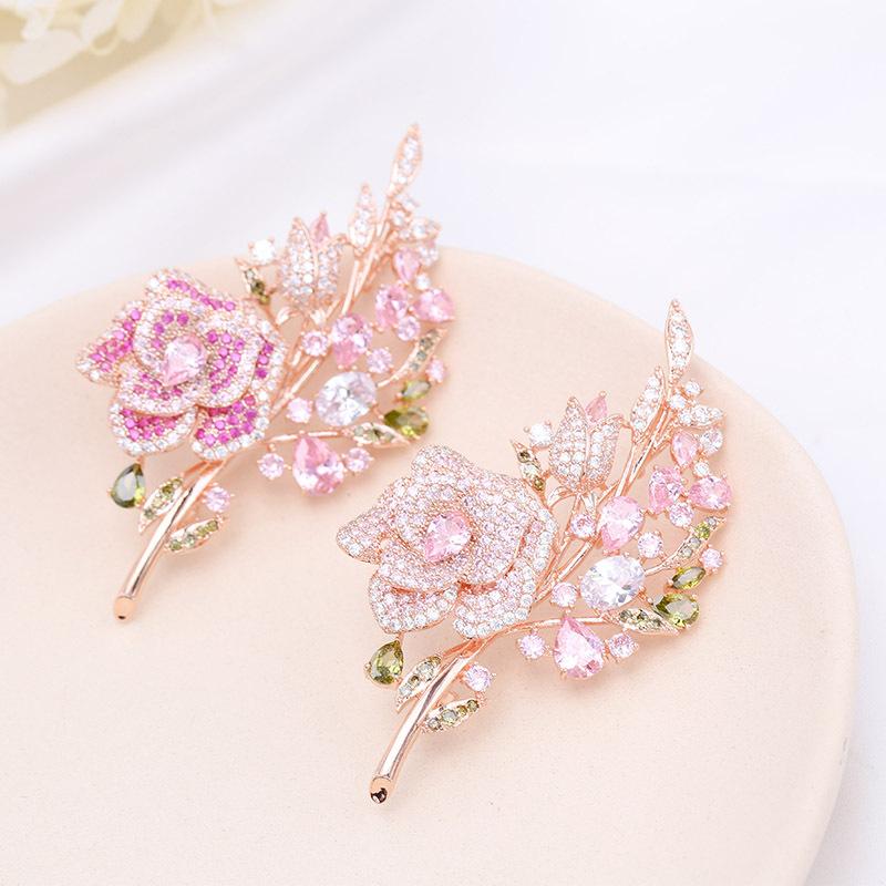 Women Wedding Flower Brooch Crystal Rhinestones Zircon Pin Clothing Accessories