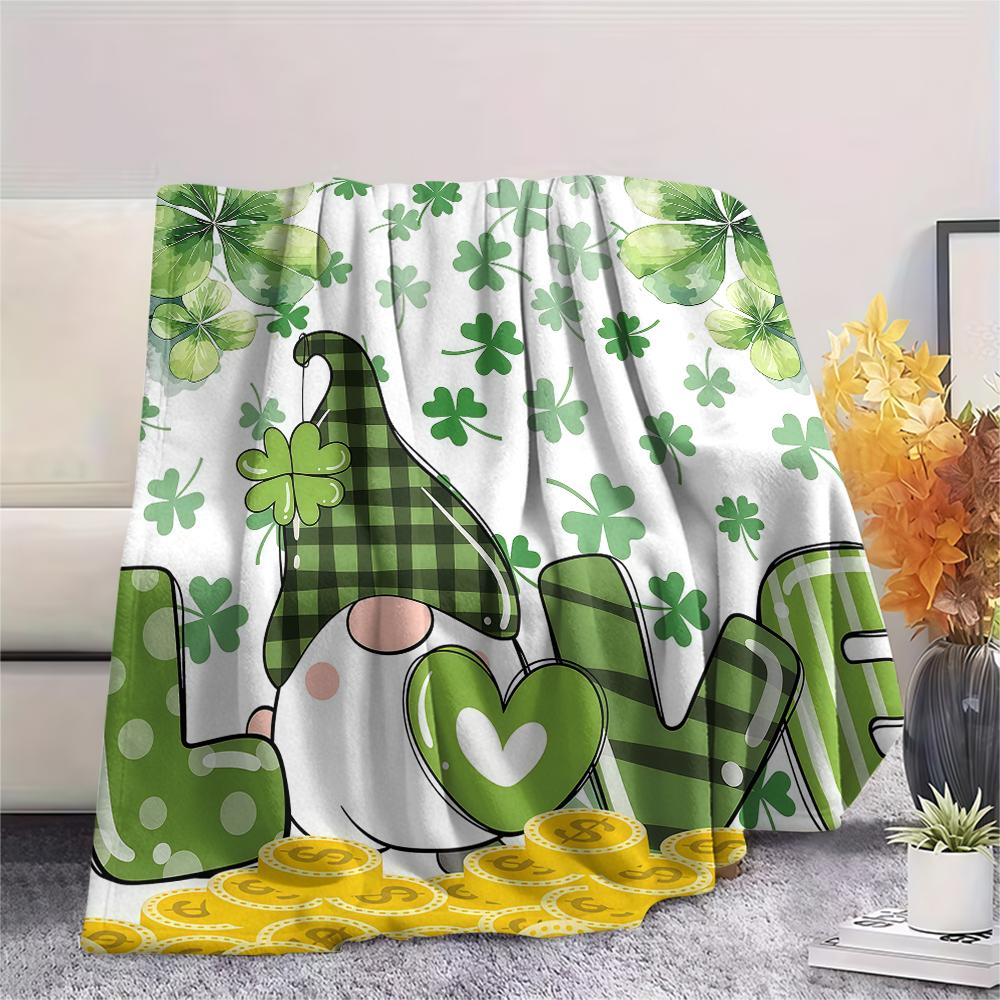 St.Patrick's Day Green clover Print Flannel Blanket,High quality Comfortable for All Seasons,Home Decor,Warmth and Comfort,Perfect for Christmas Gifts