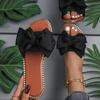 Schuhe in großen Größen Zehentrenner und Zehentrenner mit flacher Sohle