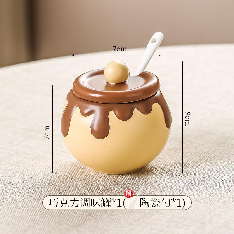 Honey jar ceramic seasoning jar cute kitchen salt jar with spoon and lid seasoningbottle high temperature oil splashed spicy jar