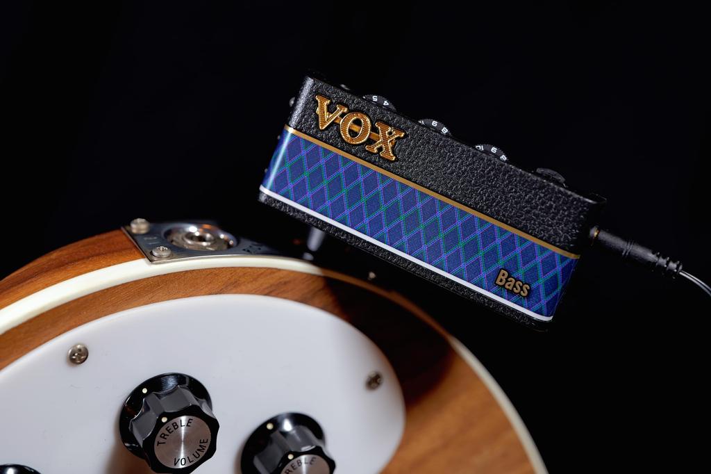 VOX amPlug 3 Bass Headphone Amplifier for Ideal for Home Bass Amplifier Sound Bass Compact, Cable-Free, Practice, Battery-Powered, Built-in Effects,