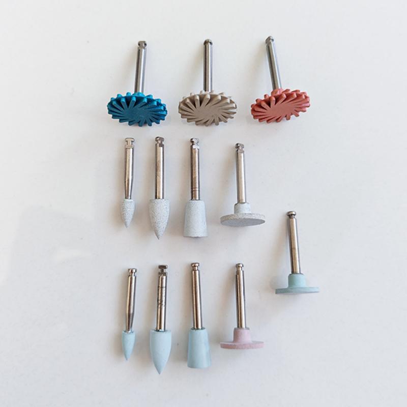 12 ks/krabice Sada zubních lešticích kotoučů Kompozitní pryskyřice Broušení Leštění Ra Pryžová pryskyřice Spirálový lešticí kotouč Kit Zubní lékař