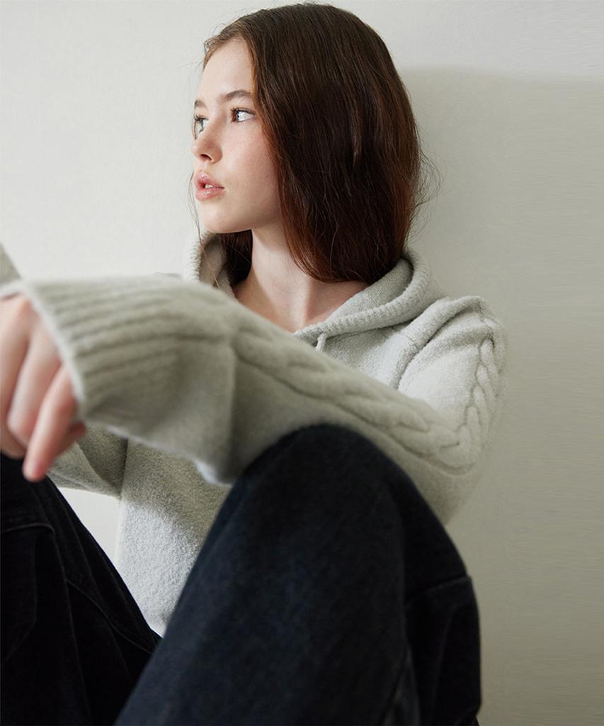 ITOV SEOUL Boucle Cable Hoodie Knit Lg