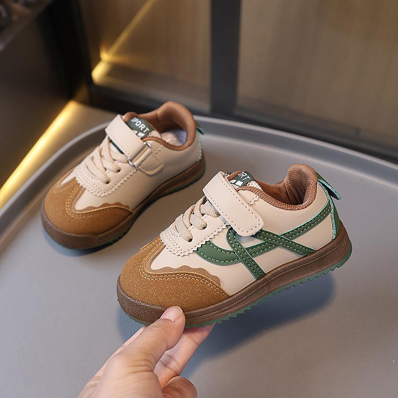 Children's retro Forrest Gump shoes 2025 autumn boys' sports shoes board shoes girls' casual shoes Velcro baby German training shoes