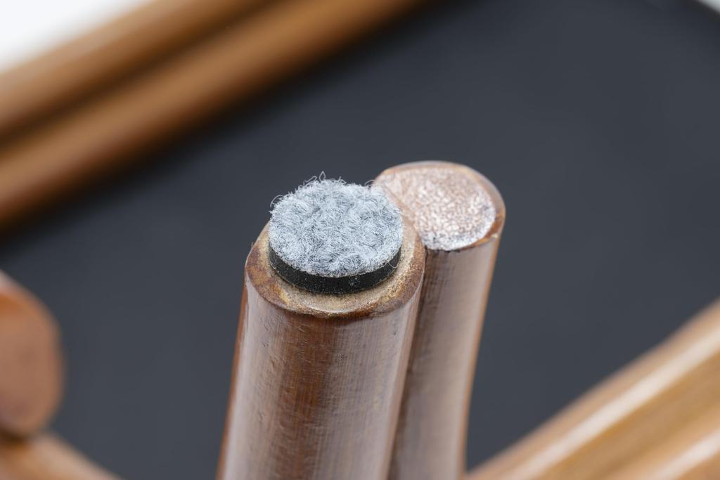 Otake Sangyo OT-14-JP Stackable Rattan Chair for Buddhist Altars, Navy and Gold Brocade Brown, 43x38cm, for Buddhist Memorial Services and Tatami