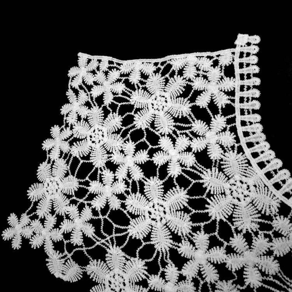 Fashion Lace Neckline Lace Fabric Fake Neckline Collar Creative Shawl Vest  Decorative Accessory