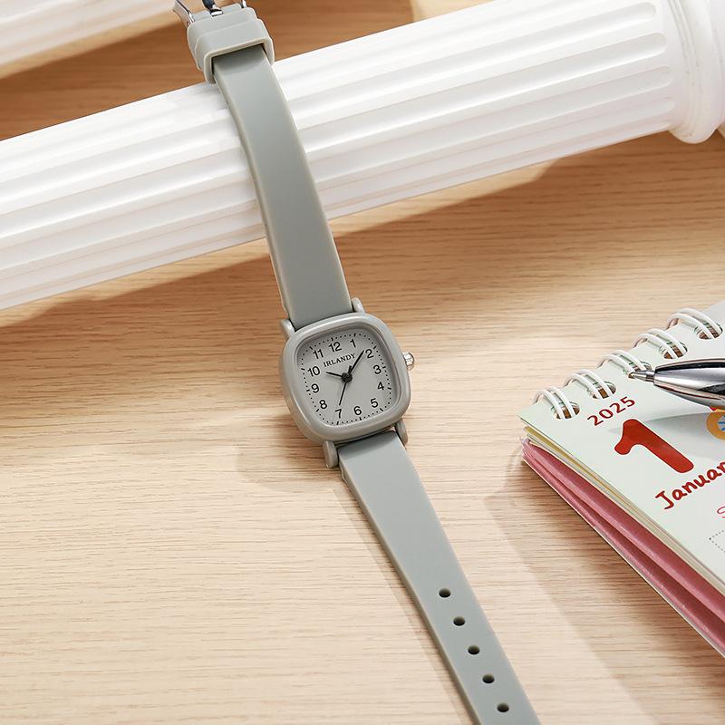 Fashion Silicone Strap Women Quartz Watch Simple Square Arabic Dial Ladies Wristwatches Girls Clock Student Daily Use