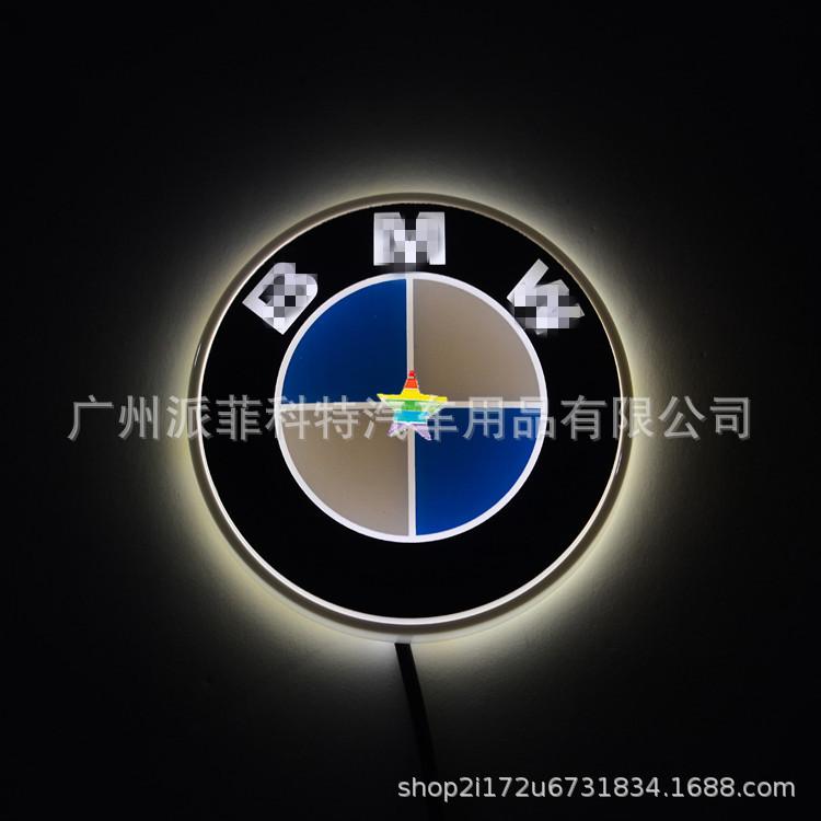 4D BMW beleuchtete Emblem-Leuchten für 1er, 3er Serie, X1, X3, X5 - LED-Logo vorne & hinten.