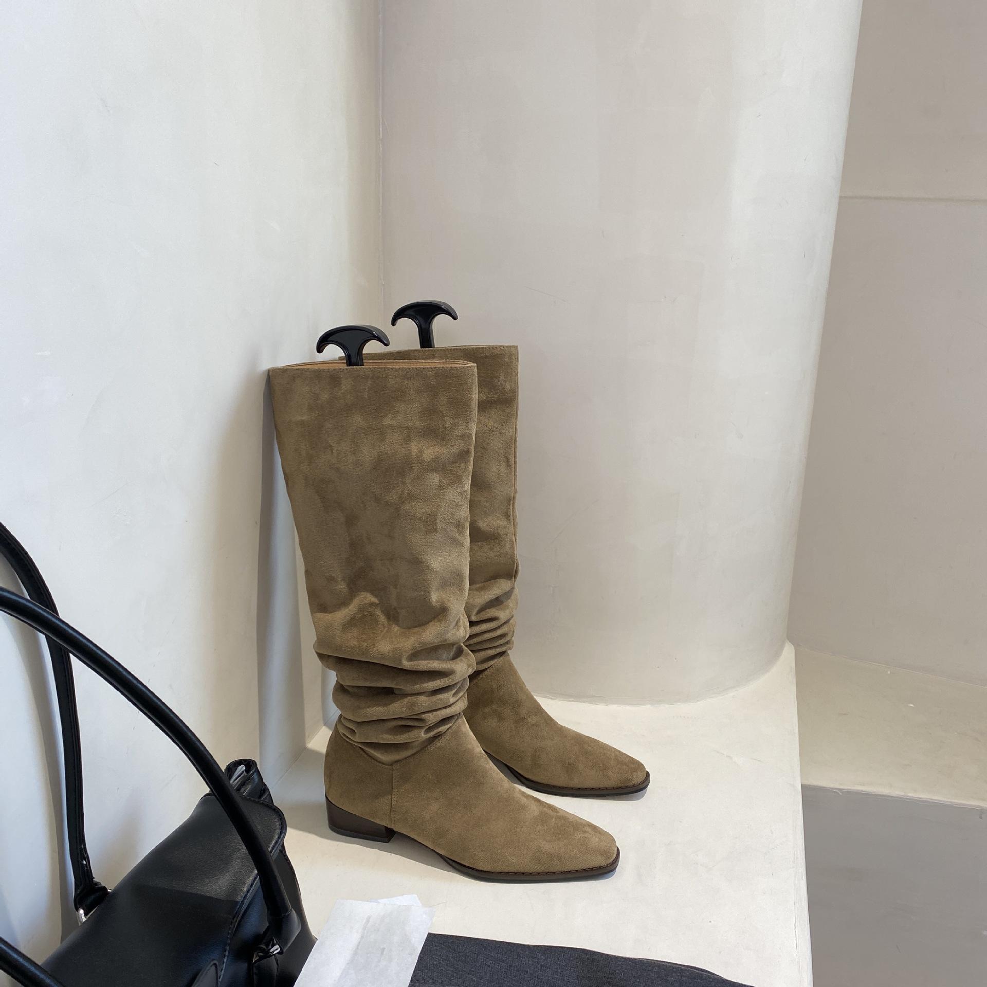 

thick heel French retro pointed western cowboy boots women s boots autumn and winter 2025 new tall pleated stacking boots 40 хаки