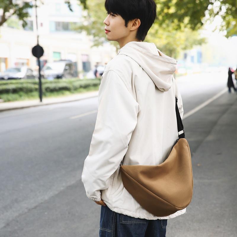 Premium Design Messenger Bag Nylon Cloth Anti-Splashing Large Capacity Dumpling Bag Casual Trendy Cool Shoulder Bag Women