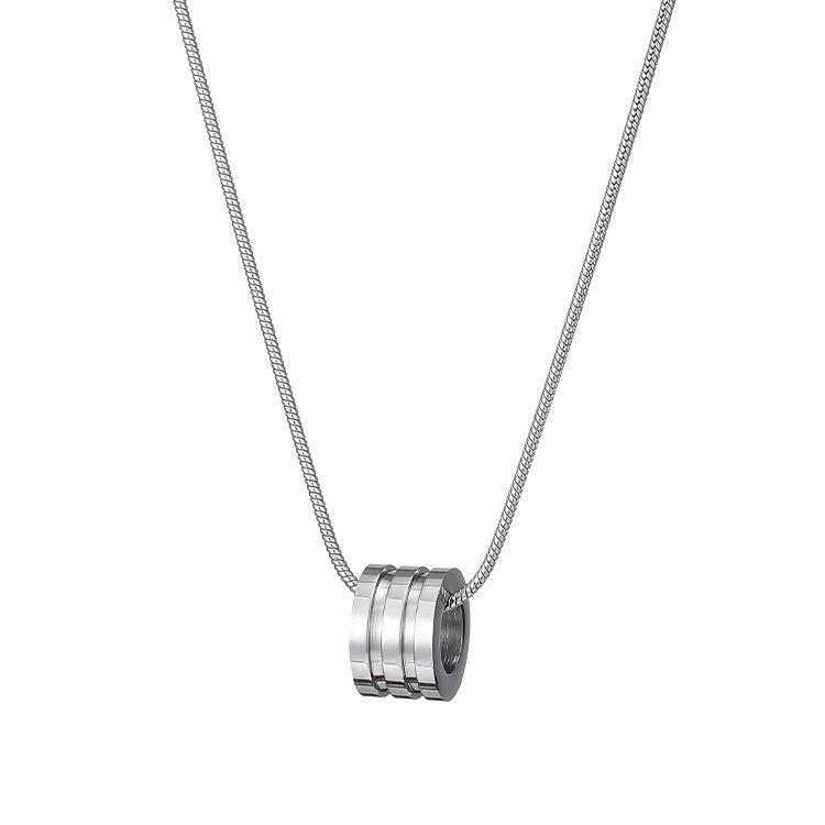 2023 Men's Slim Titanium Steel Necklace: Trendy, Luxurious Clavicle Chain for High-End Style