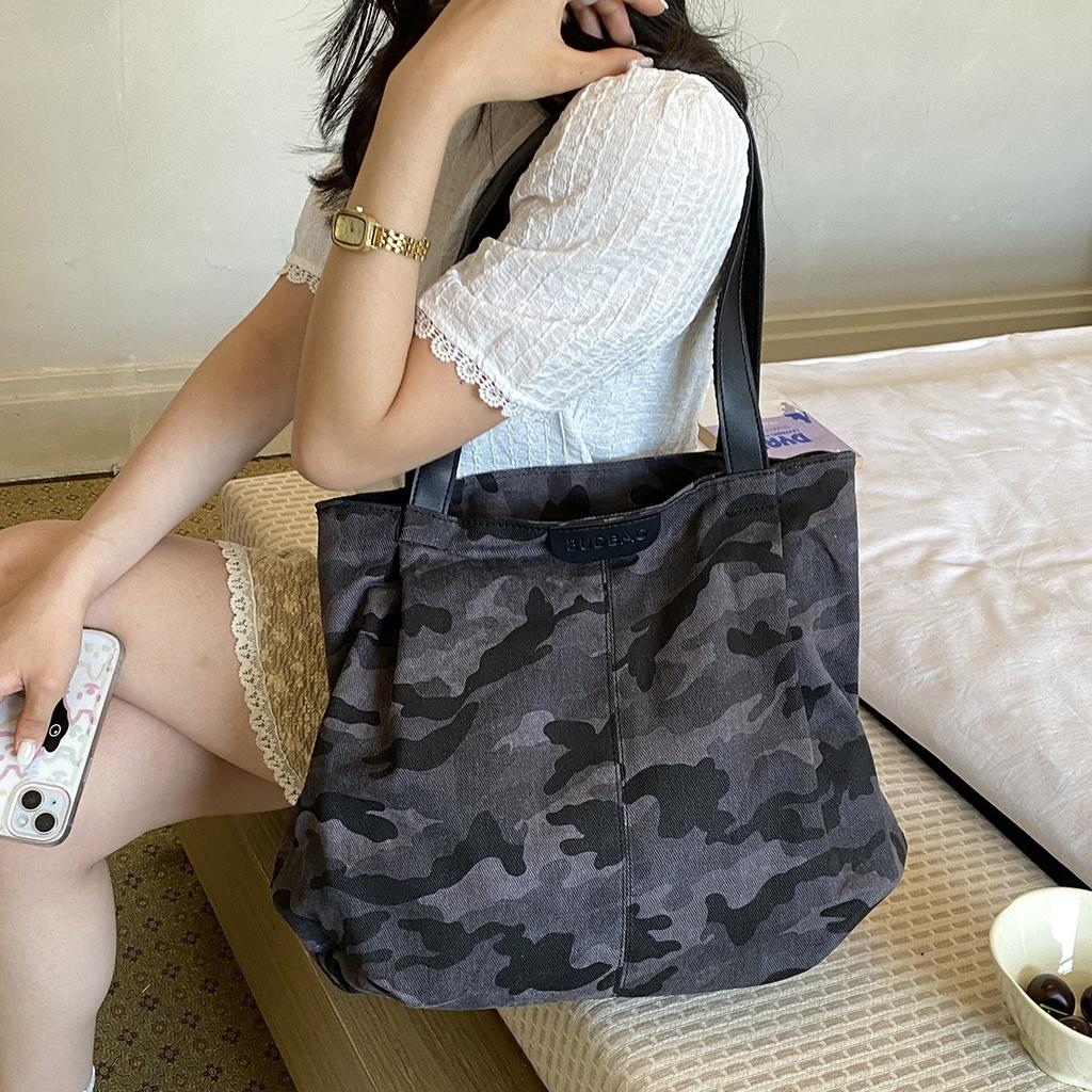 Large-capacity Cool and Unique Handbag, Casual and Laid-back Style, Single Shoulder Bag, Shopping Bag