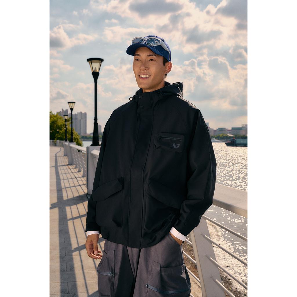 Men's New Balance Jackets & Coats Unisex Black