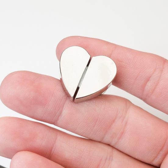 2/4/12/20Pcs Love Heart Curtain Magnet Closure Prevent Light Leaking Magnetic Curtain Clip Heavy Duty Alloy Thin Drapery Curtain Weight Magnet Holder