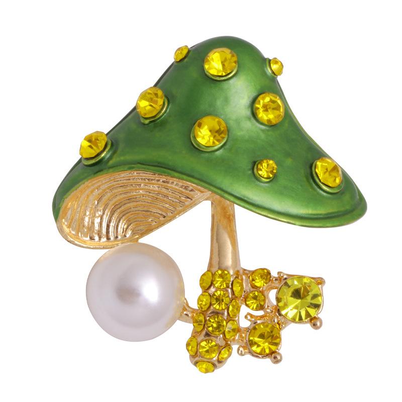 Alloy pearl fruit brooch grape cherry rhinestone oil drop brooch pineapple durian lotus brooch factory direct sales