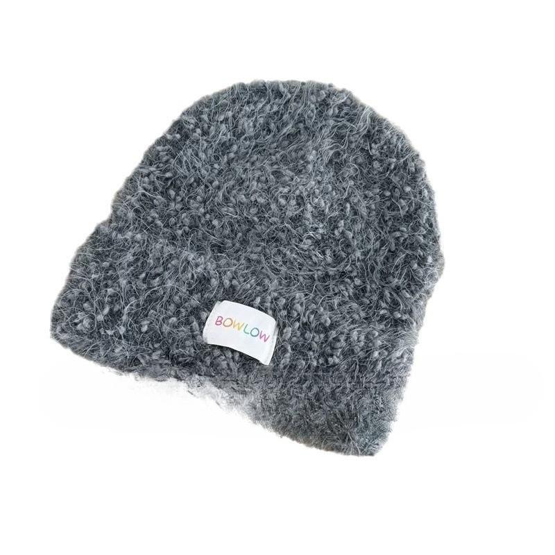 

Красная шерстяная шапка для женщин на осень и зиму, пушистая, теплая и ветрозащитная, с защитой ушей, вязаная шапка, милая и универсальная плюшевая шапка