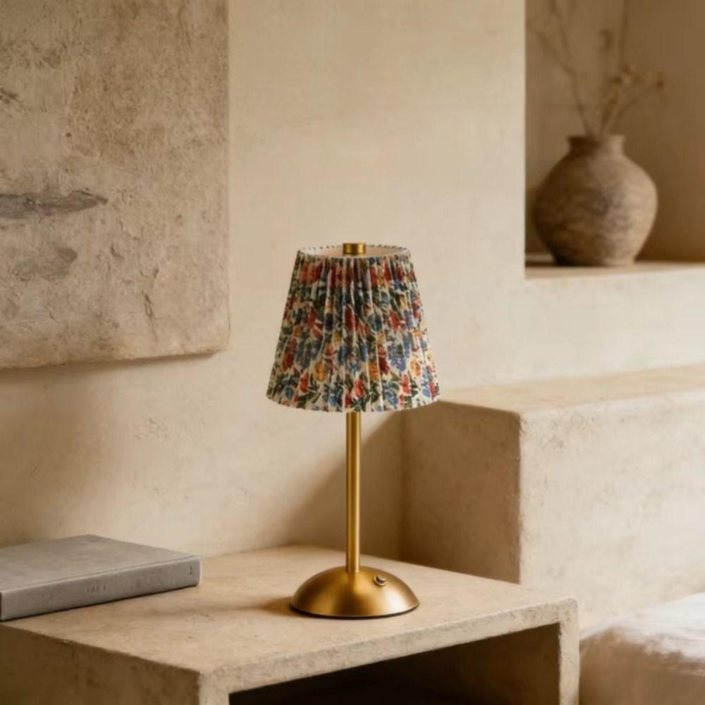 Pastoral Style Touch Bedside Lamp Fabric Shade Bedside Ambient Light LED Night Light  Restaurant