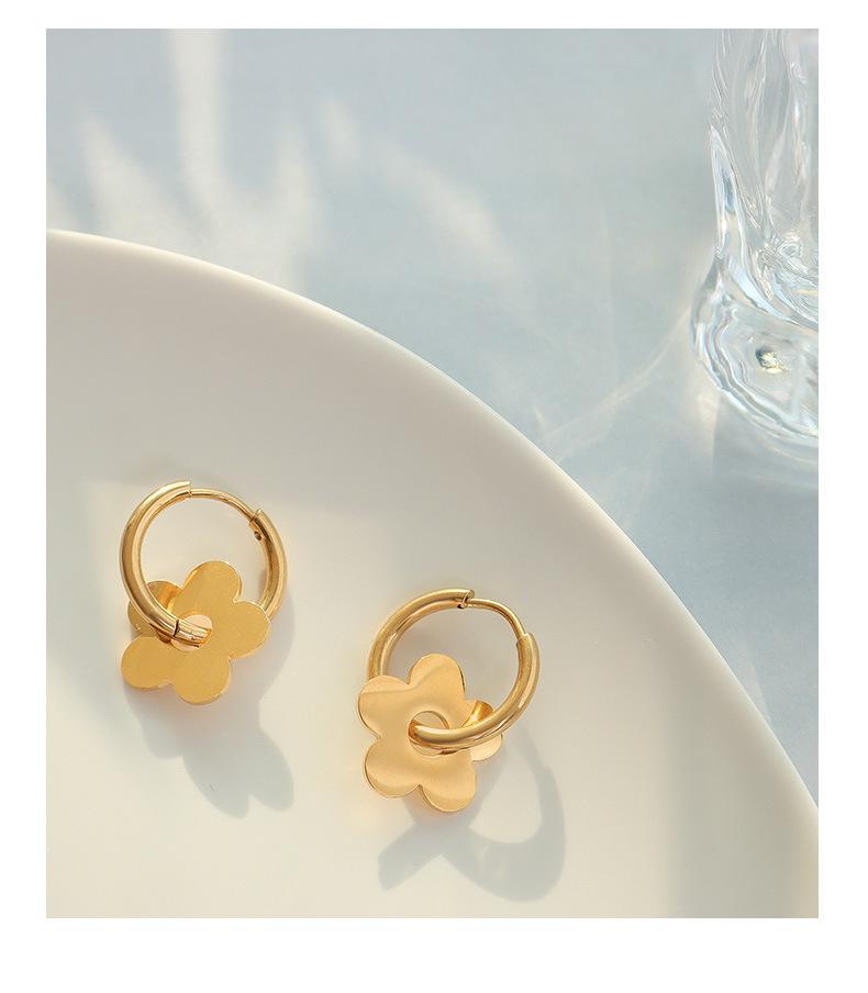 18K vergoldete Weihnachtsblumen Ohrklemmen: Europäischer und amerikanischer Stil