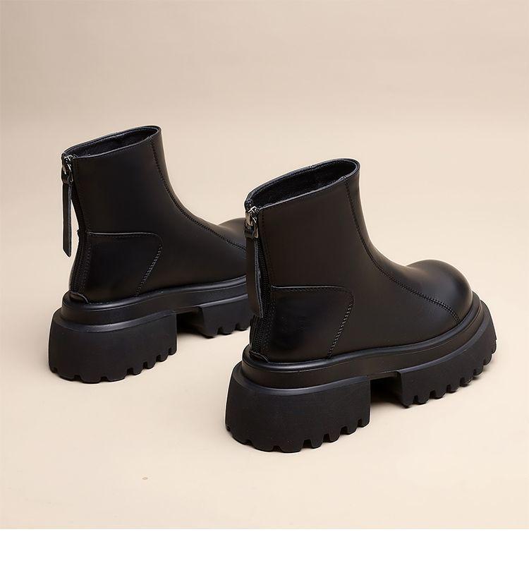 Women's 2025 Autumn/Winter British Style Thick-Soled Platform Chelsea Boots – Height-Increasing & Slimming Retro Short Boots