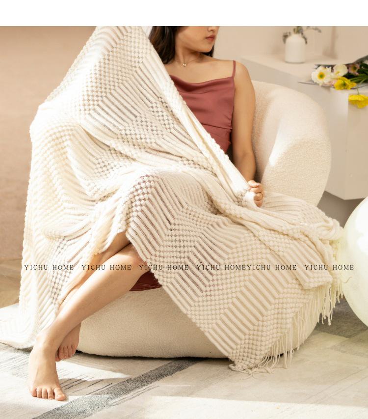 Light Luxury Solid Color Sofa Blanket - Air Conditioning, Decorative, Office Nap, Homestay, Autumn/Winter Use