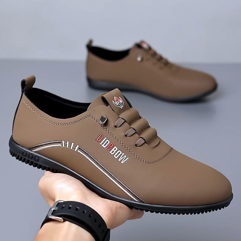 Soft-soled leather shoes men's 2025 new leather surface white shoes simple casual Doudou shoes one foot lazy shoes