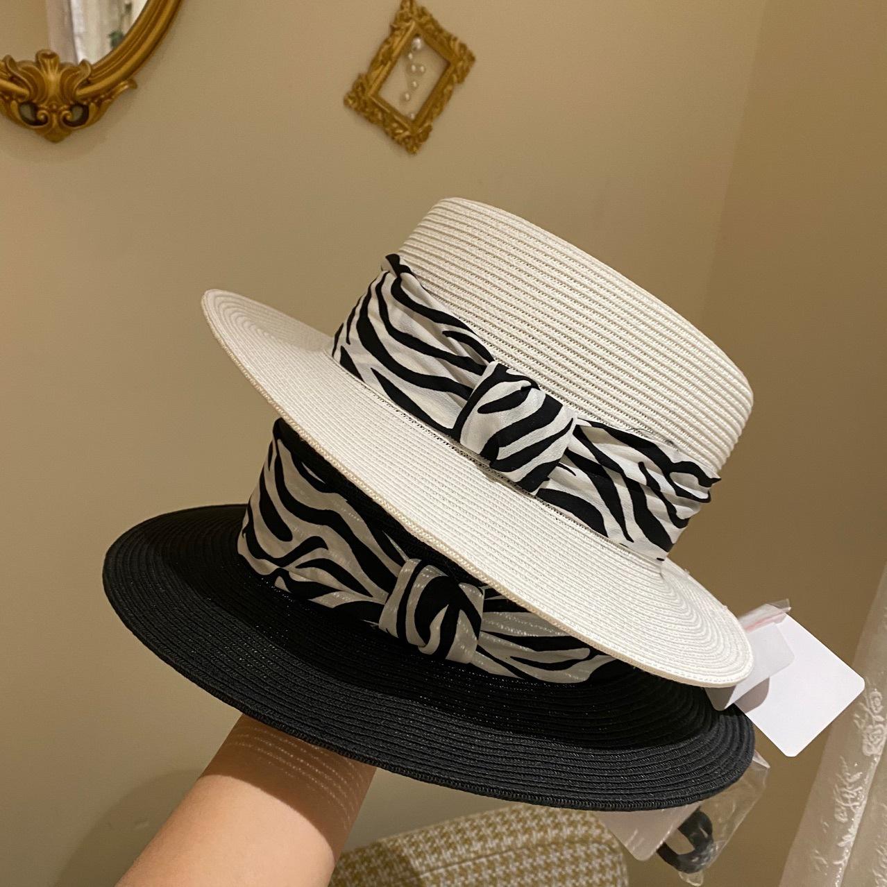 

Wind new designer zebra pattern flat top women s summer seaside hat concave shape sunshade sunscreen Adult (56-58cm) хакі